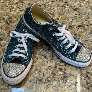 NEW hand stone, Australian crystal rhinestone, Converse, blue & silver sz. 8